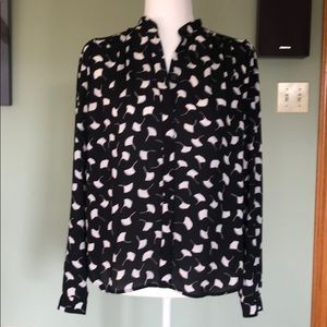 Ann Taylor blouse. Petite small.